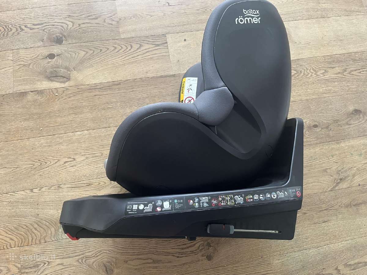 Britax Romer Dualfix M Plus (360 laipsnių) kėdutė - nuotraukos Nr. 8