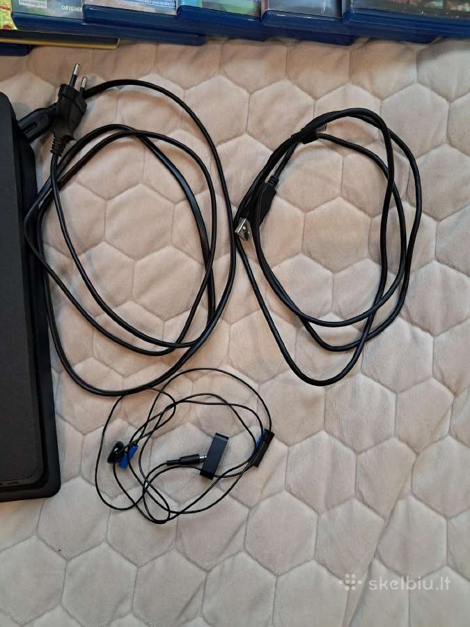 Ps4 Slim 1tb + 2 pulteliai + 9 žaidimai - nuotraukos Nr. 3