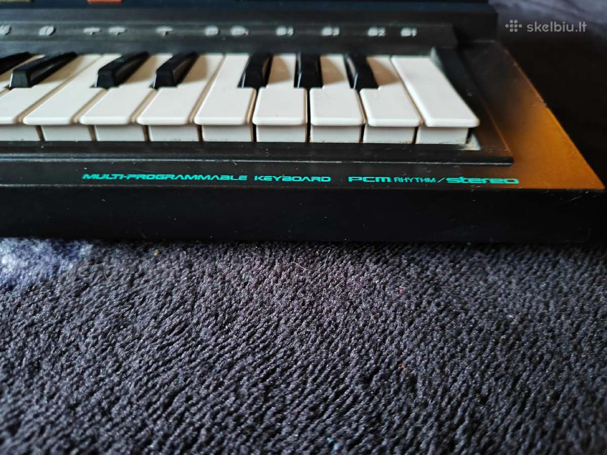 Parduodamas geros būklės sintezatorius Yamaha - nuotraukos Nr. 2