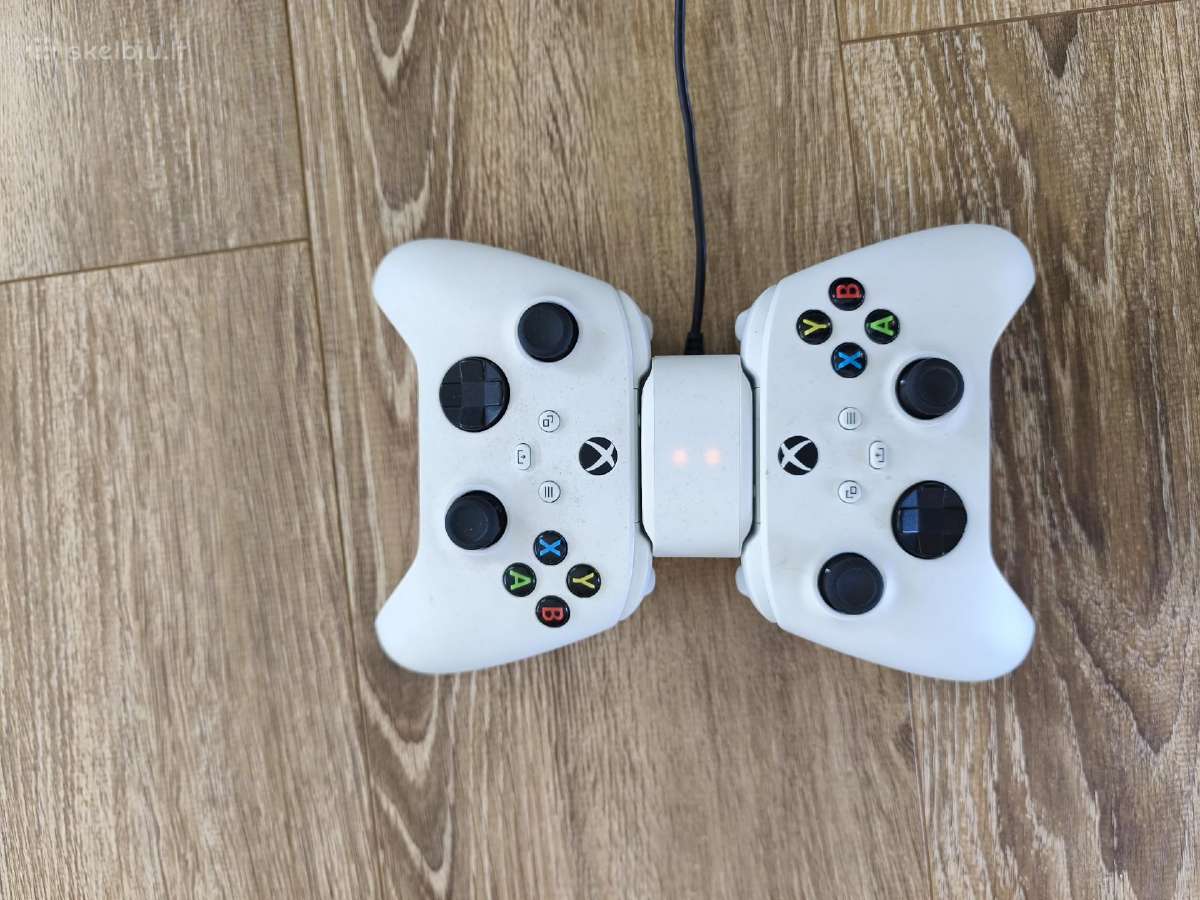 Xbox Series S+2 pulteliai + įkrovimo stotelė! - nuotraukos Nr. 3