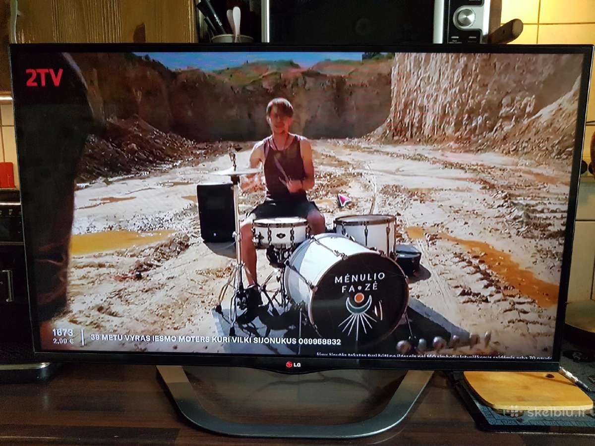 42 colių 3D Smart TV LED TV su Magic Remote ir 3D - nuotraukos Nr. 3