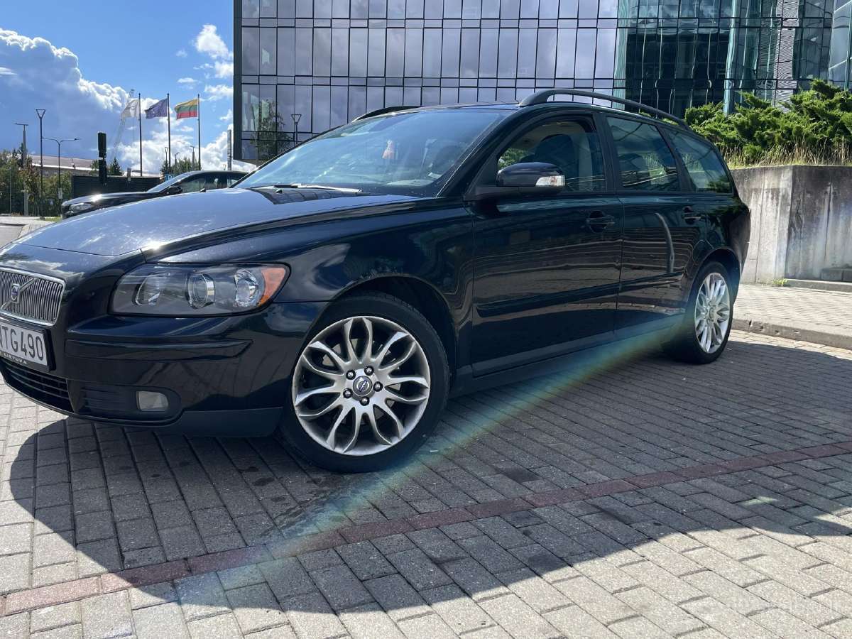 Volvo V50 - nuotraukos Nr. 2