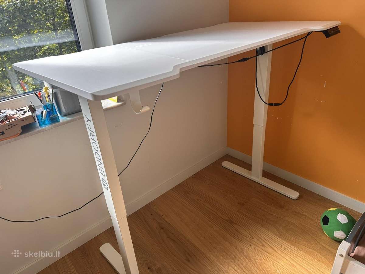 Elektrinis reguliuojamas gaming rašomasis stalas - nuotraukos Nr. 5