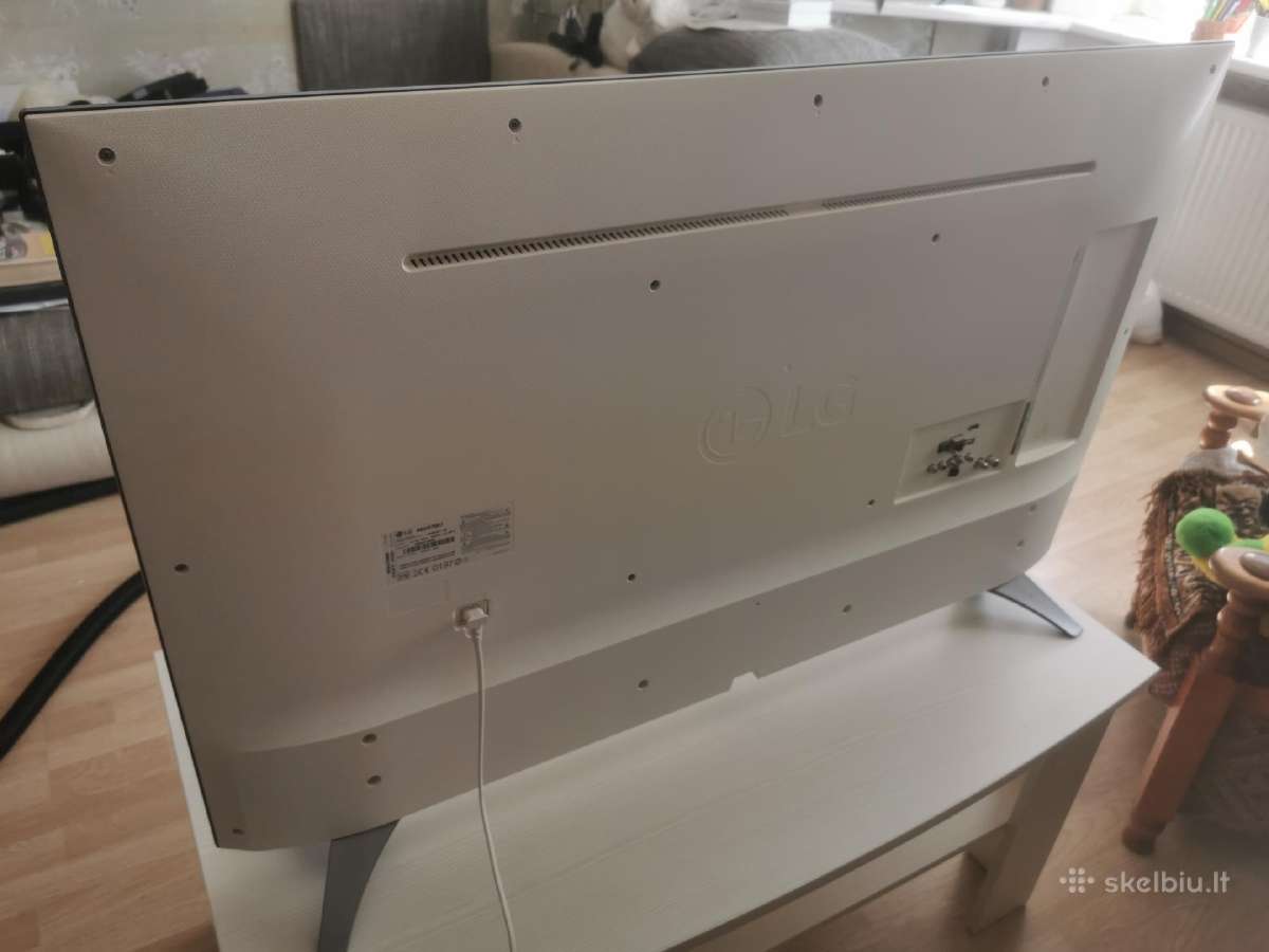 LG TV su defektu - nuotraukos Nr. 2