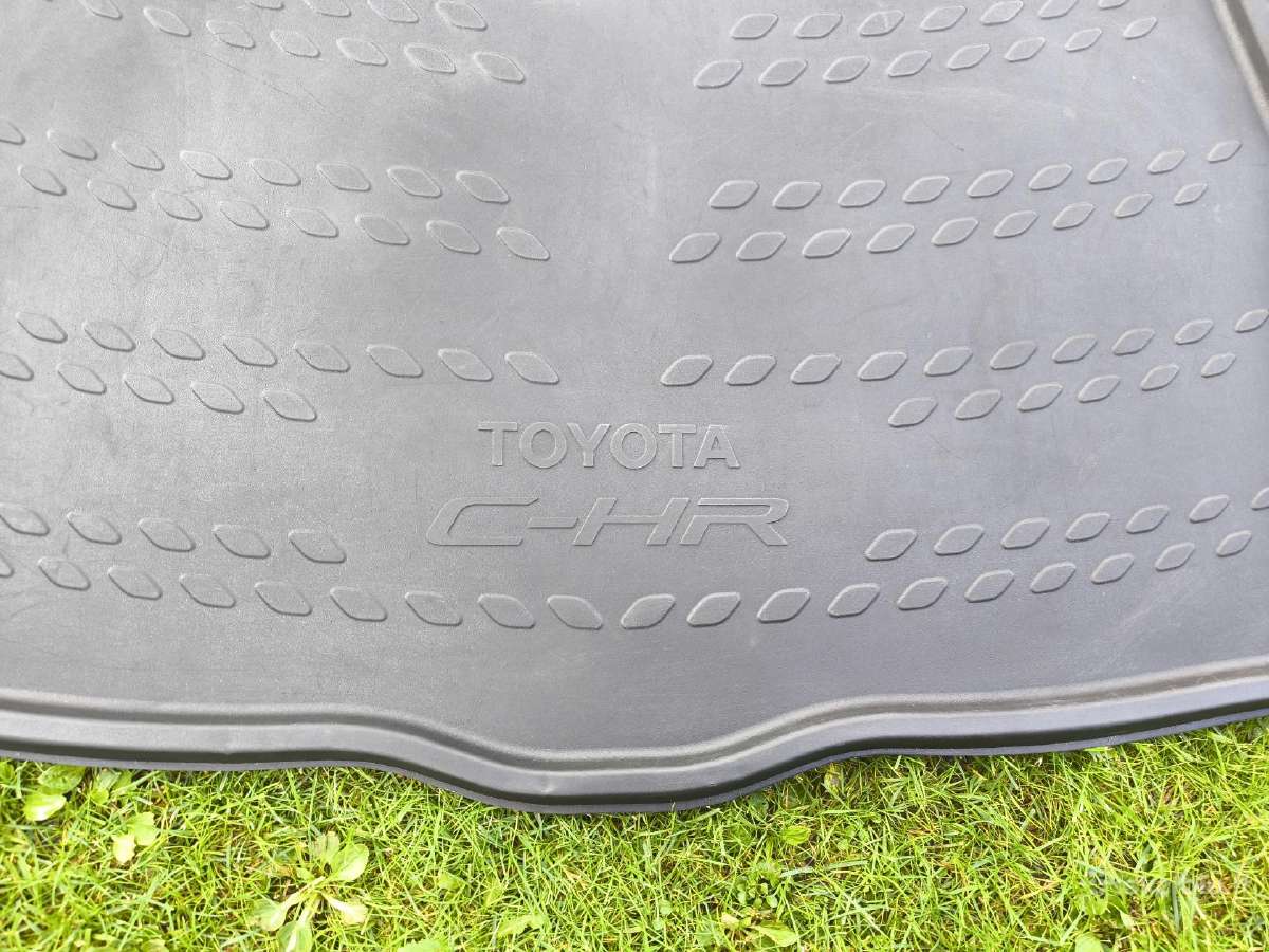Parduodamas Toyota Ch-r bagažinės kilimas - nuotraukos Nr. 2