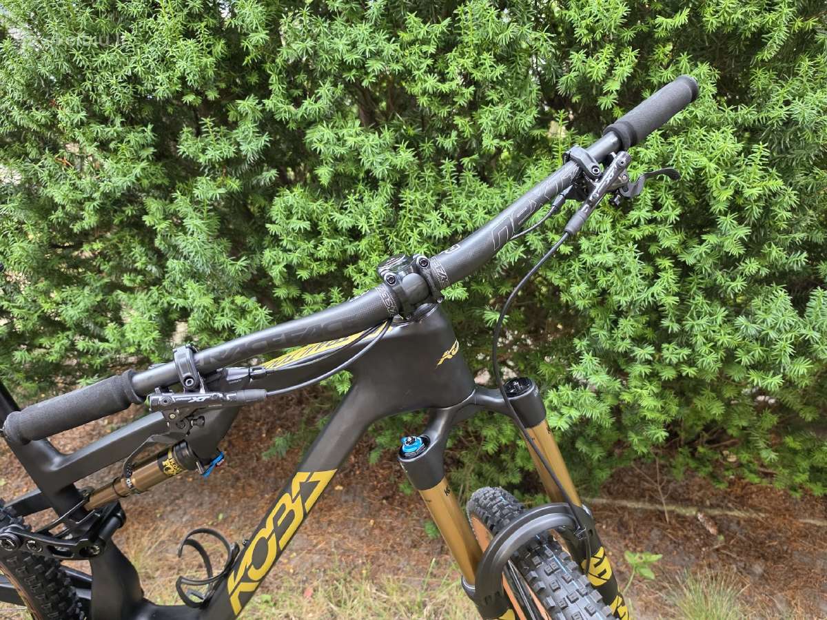 Koba Trailtool V2 Carbon M – Fox Factory / XT - nuotraukos Nr. 12