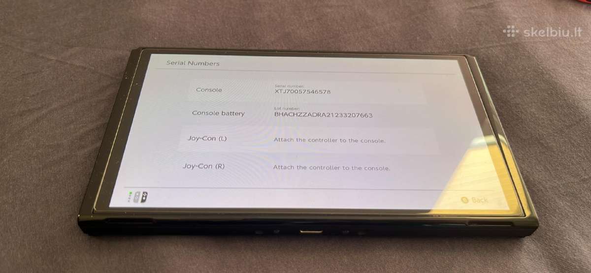 Nintendo Switch V2 (2023) - nuotraukos Nr. 2