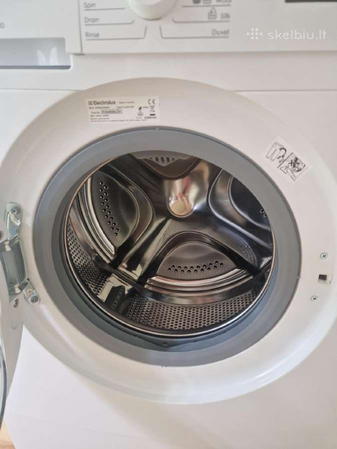 Siaura skalbimo mašina Electrolux - nuotraukos Nr. 4