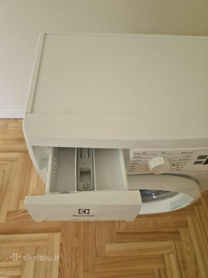 Siaura skalbimo mašina Electrolux - nuotraukos Nr. 5