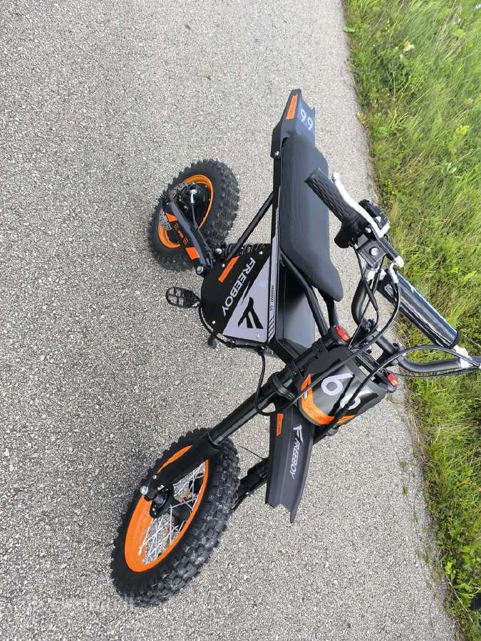 Vaikiškas elektrinis motocikliukas - nuotraukos Nr. 2