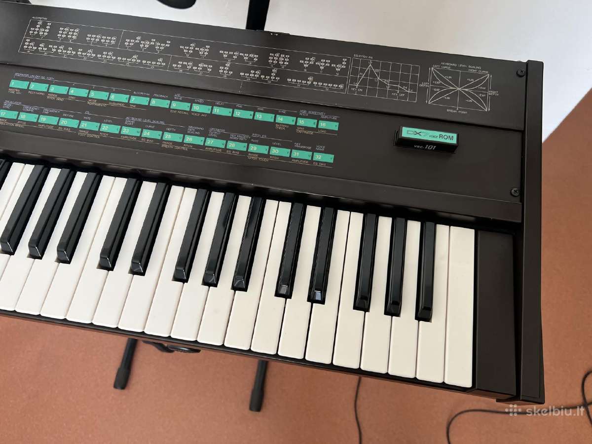 Yamaha Dx-7 Mk1 sintezatorius - nuotraukos Nr. 2