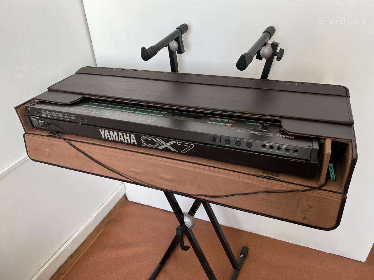 Yamaha Dx-7 Mk1 sintezatorius - nuotraukos Nr. 7