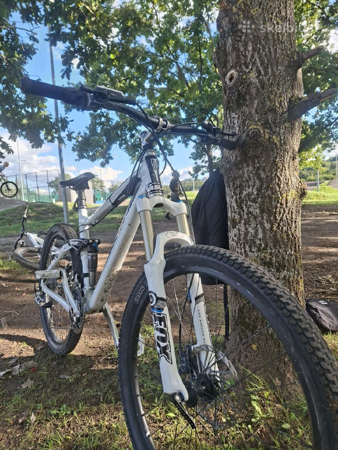 Parduodamas trek fuelx full suspension dviratis! - nuotraukos Nr. 3