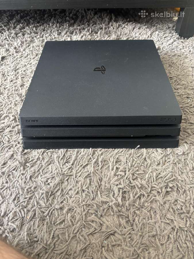 Sony Plyastasion 4 pro + 6 žaidimai - nuotraukos Nr. 2