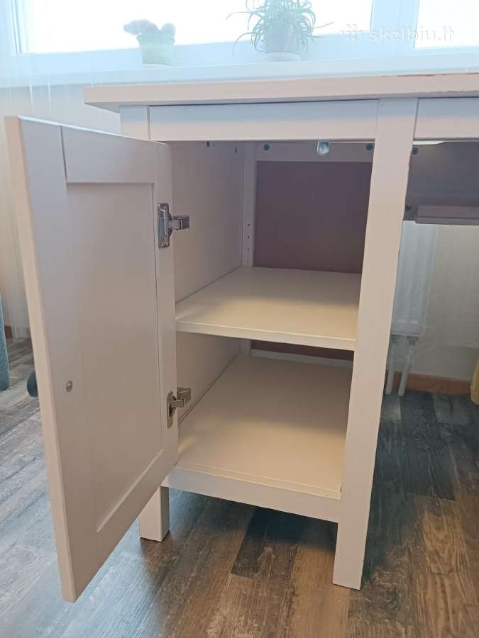 Rašomasis stalas Ikea Hemnes - nuotraukos Nr. 5