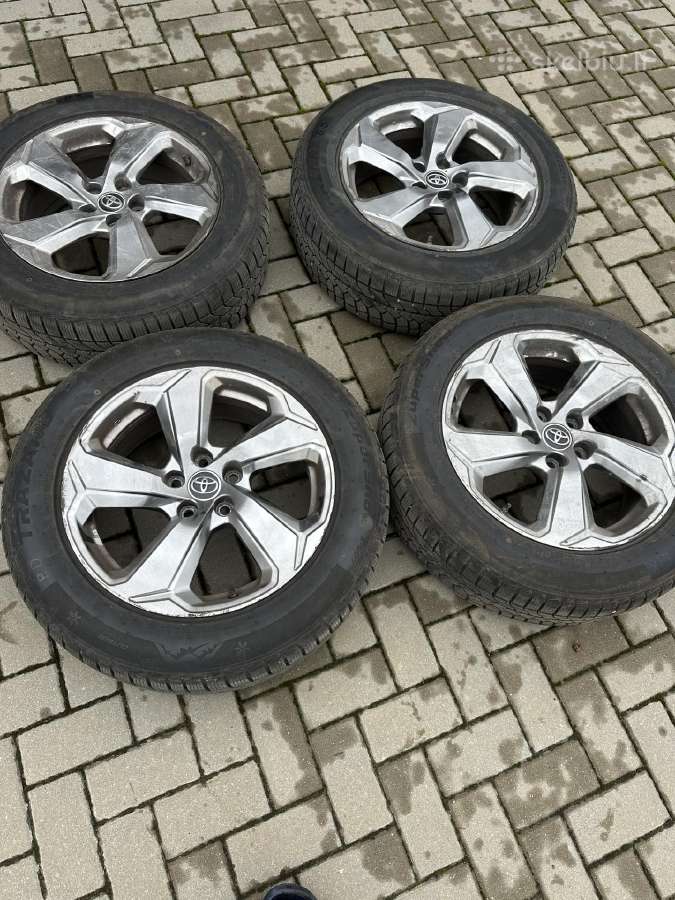 Parduodami R18 dydžio,rav4 ratlankiai su padangom. - nuotraukos Nr. 2