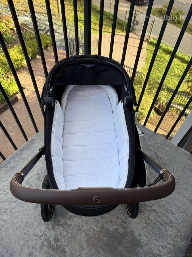 Cybex priam V3 vežimėlio komplektas - nuotraukos Nr. 7