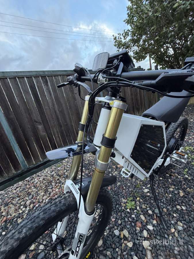Dviratis, kuris važiuoja kaip motociklas - nuotraukos Nr. 5