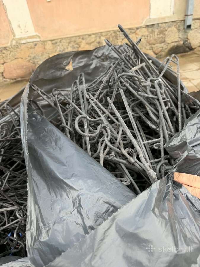 Rūbų pakabos plastmasinės - nuotraukos Nr. 3