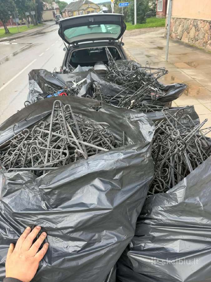Rūbų pakabos plastmasinės - nuotraukos Nr. 4