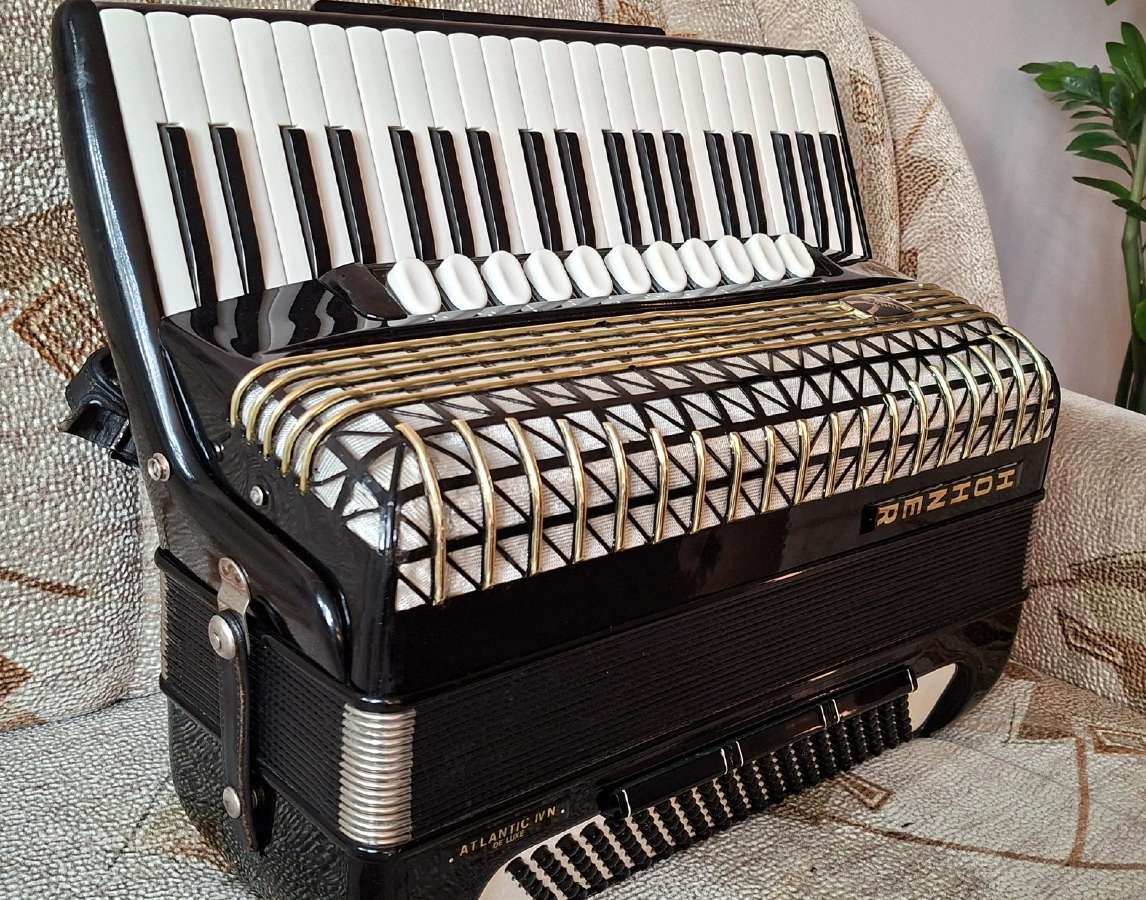 Akordeonas Hohner Atlantic Iv N Deluxe - nuotraukos Nr. 2