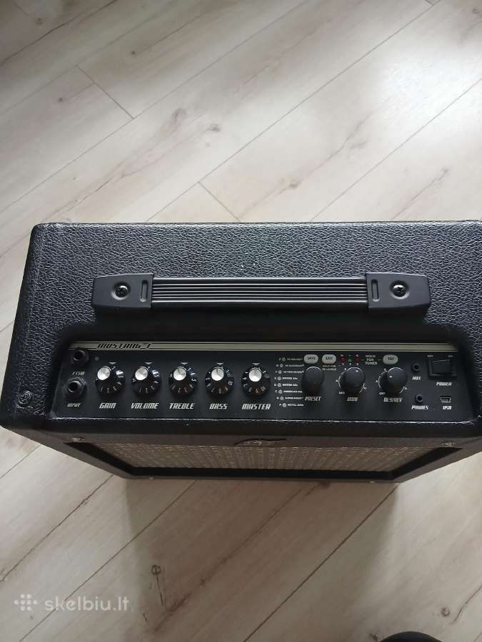 Fender Mustang 1 gitaros stiprintuvas/kubas - nuotraukos Nr. 2