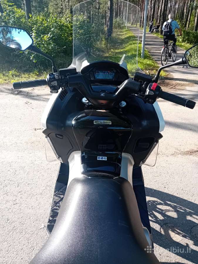 Motociklas Honda Nc700 Integra - nuotraukos Nr. 6