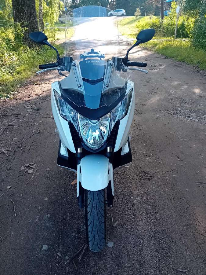 Motociklas Honda Nc700 Integra - nuotraukos Nr. 2