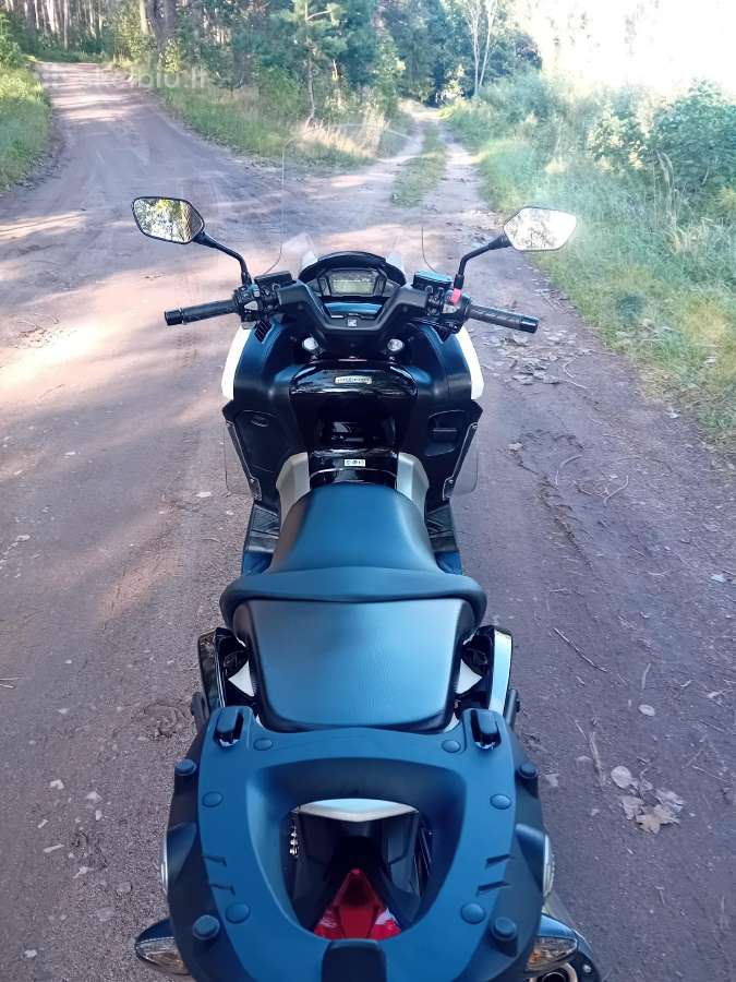 Motociklas Honda Nc700 Integra - nuotraukos Nr. 8