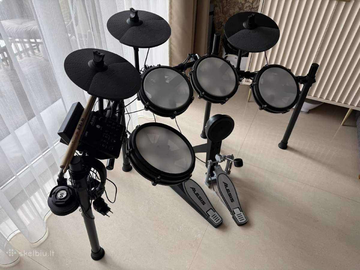 Kaip nauji Alesis Nitro max kit - nuotraukos Nr. 2