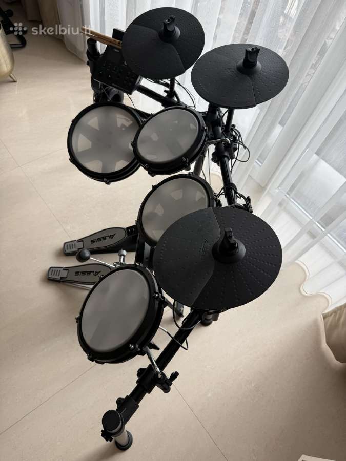 Kaip nauji Alesis Nitro max kit - nuotraukos Nr. 4