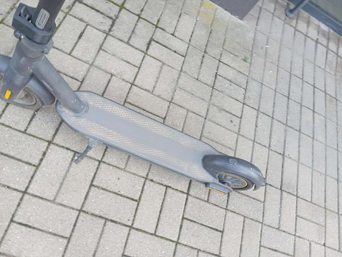 Kiaura padanga leidžia,tik 100€ Ninebot max G30 - nuotraukos Nr. 3