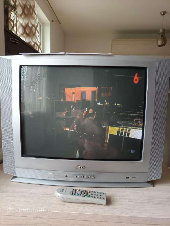 Retro Crt TV LG CE-21m64k su pulteliu ir 2003 m. č - nuotraukos Nr. 2