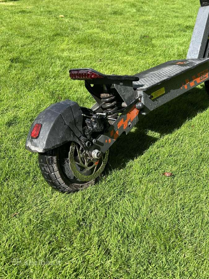 Electric Scooter Kugoo Kukirin G2 - nuotraukos Nr. 8