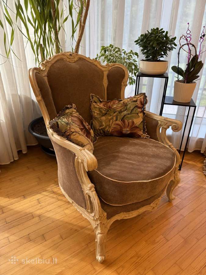 Klasikinė prabangi sofa su foteliu - nuotraukos Nr. 7