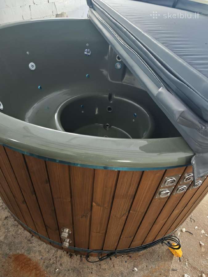 Kubilas su Jacuzzi sistema! Pilnas - nuotraukos Nr. 3