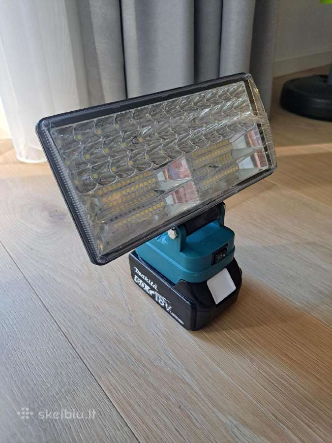 Nauja LED darbo lempa Makita 18 V akumuliatoriui - nuotraukos Nr. 2