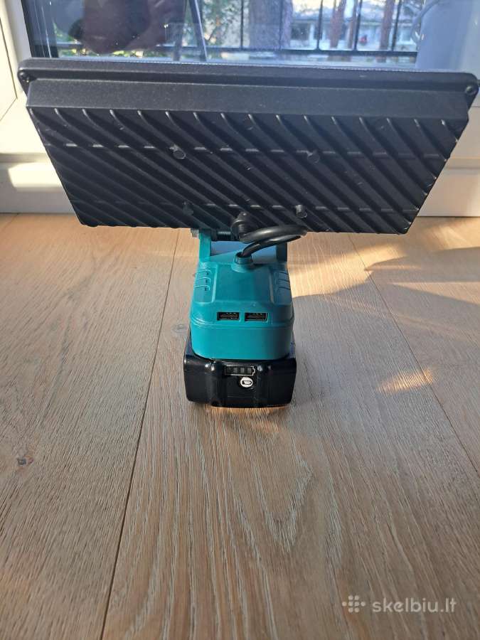 Nauja LED darbo lempa Makita 18 V akumuliatoriui - nuotraukos Nr. 4
