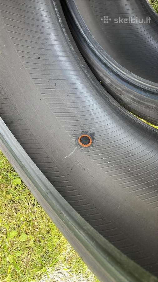 Yokohama iceguard 235/45/r18 Padangos - nuotraukos Nr. 4