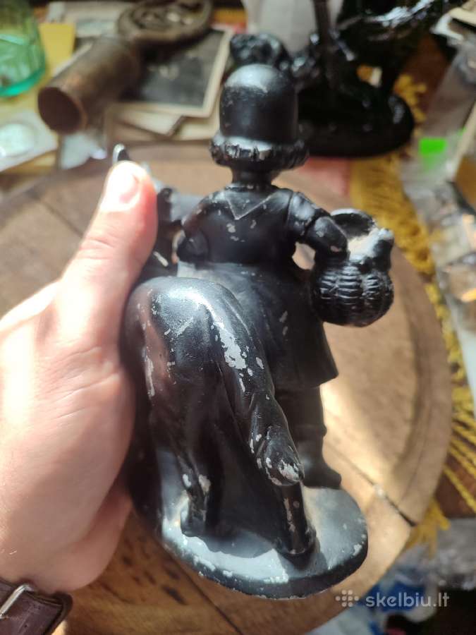 Statulėlė Raudonkepuraitė ir vilkas - nuotraukos Nr. 6