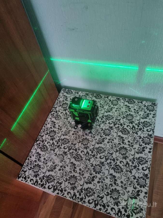 Lazerinis niveliras 3D 12 liniju žalias - nuotraukos Nr. 4