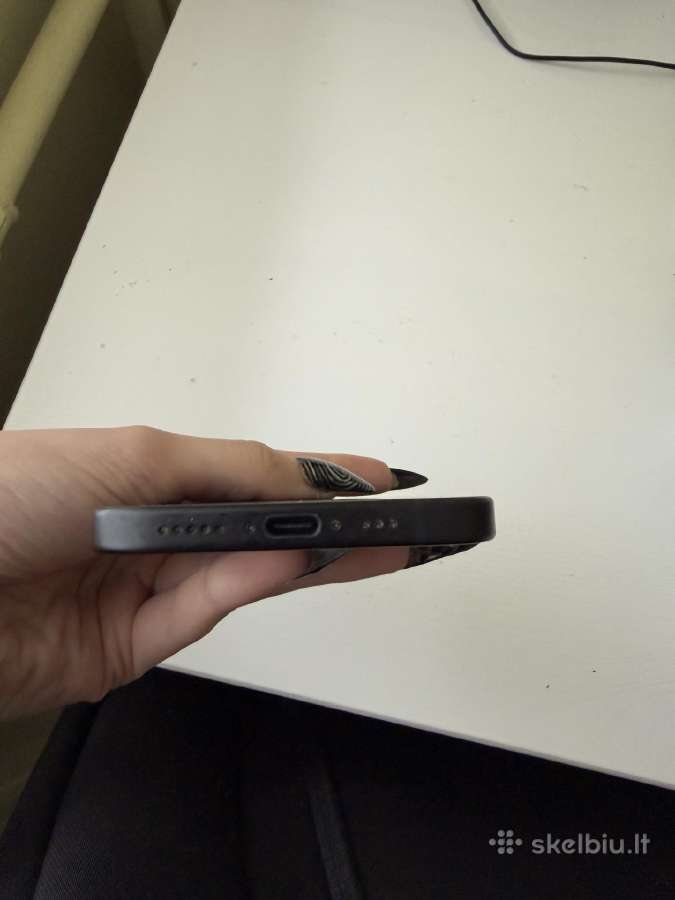 iPhone 15 - nuotraukos Nr. 8