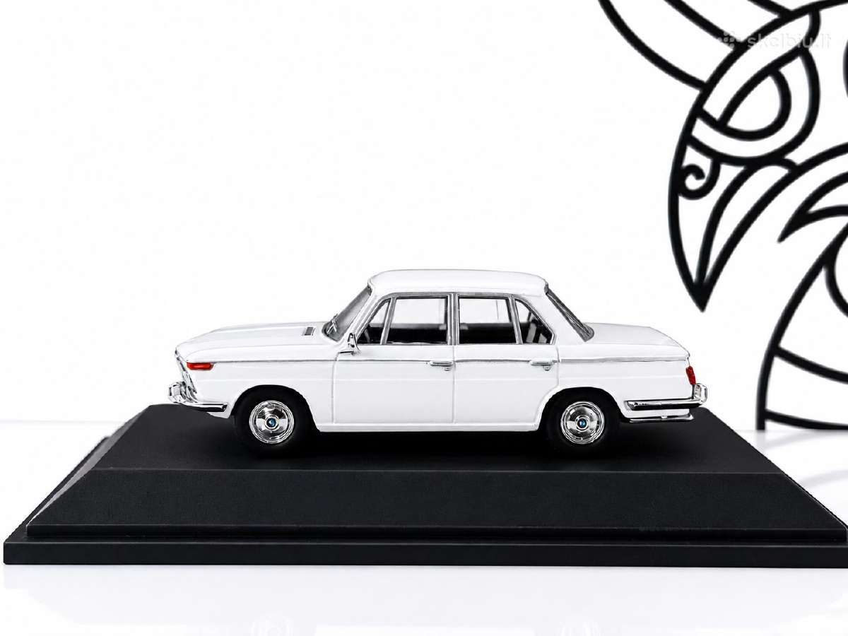 Bmw 2000 1:43 - nuotraukos Nr. 2