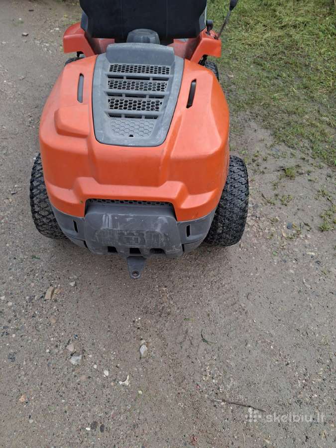 Sodo traktoriukas Husqvarna r112c5 - nuotraukos Nr. 3