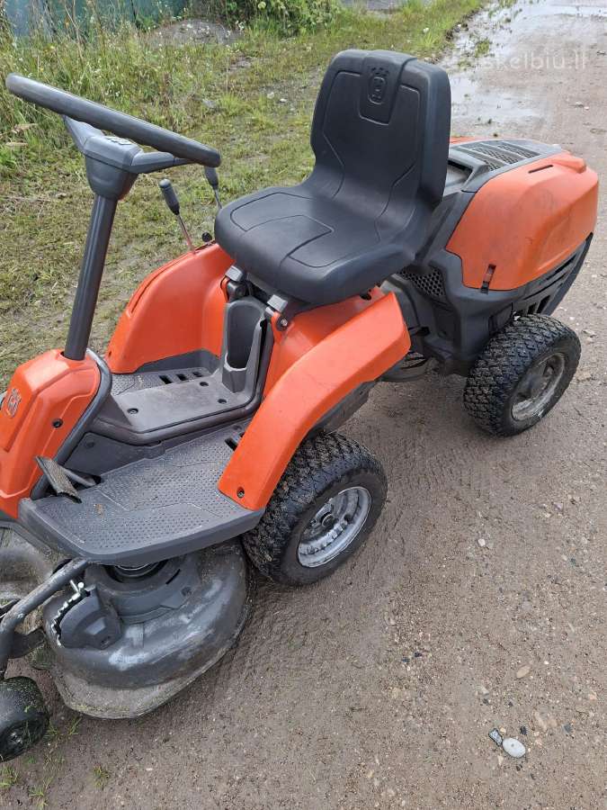 Sodo traktoriukas Husqvarna r112c5 - nuotraukos Nr. 4