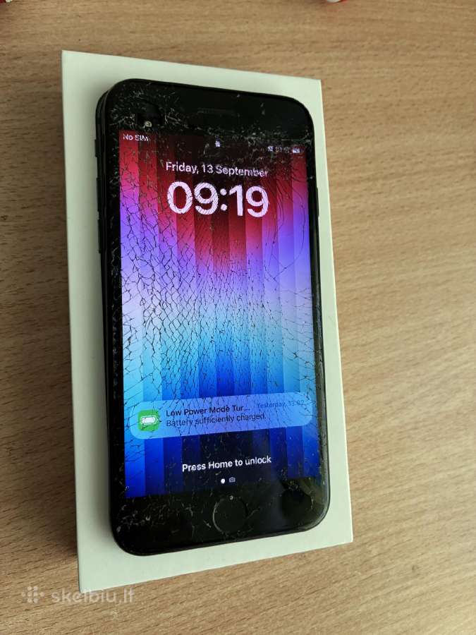 Apple iPhone Se 2022 (3rd gen) - nuotraukos Nr. 4
