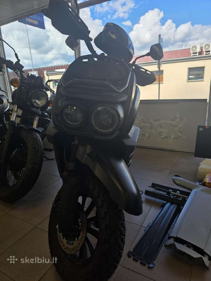 Elektrinis motoroleris Tankius (1000w) - nuotraukos Nr. 2