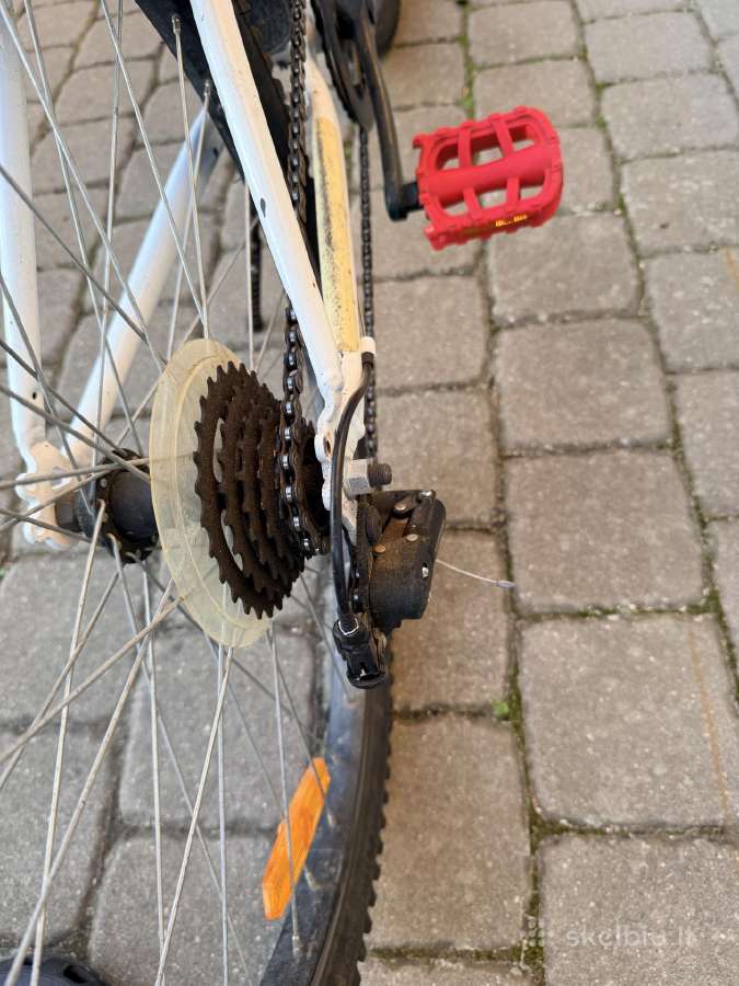 Vaikiškas dviratis Giant 24" + Btwin 24" dovanų - nuotraukos Nr. 10