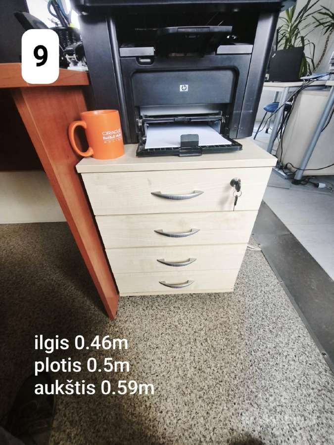 Pigiai ! Parduodami geros būklės ofiso baldai - nuotraukos Nr. 9