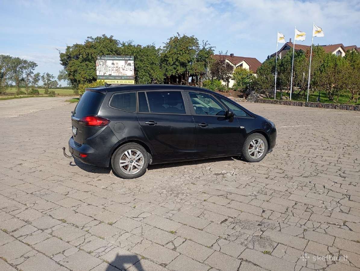 Opel zafira tourier - nuotraukos Nr. 2